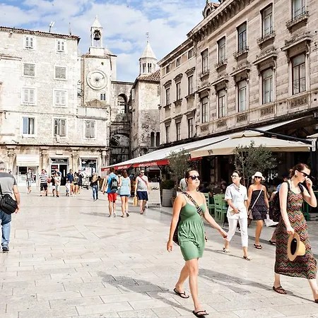 Princeps アパート スプリト